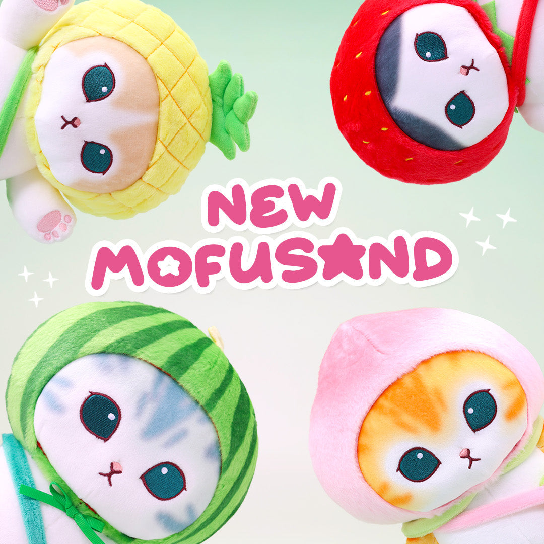 This adorable Mofusand cats is dressed in a fruit costume Perfect for Mofusand fans, These charming cats feature oversized sparkling eyes, sweet embroidered faces, and the most delightful fruit-themed hat with fruits crossbody bag. It's a must-have addition for collectors and those who love unique and fun plushies! Collect them all 4 fruit costume designs Strawberry, Watermelon, Pineapple, and peach