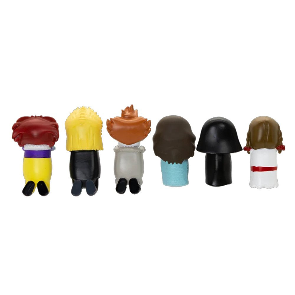 Six Warner Bros horror mystery blind box phone buddy mini figures lined up featuring Annabelle, The Nun, Regan, Pennywise, David, one secret Chase style