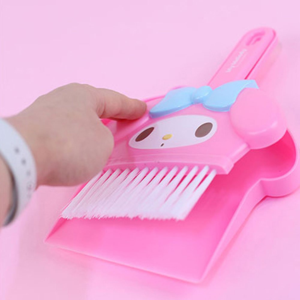 Sanrio Characters Mini Broom and Dustpan Set