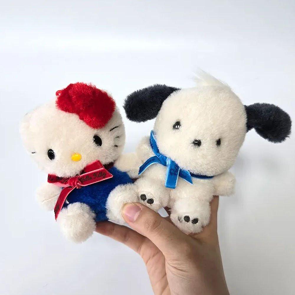 Sanrio Hello Kitty Retro Mascot Clip-On Plush