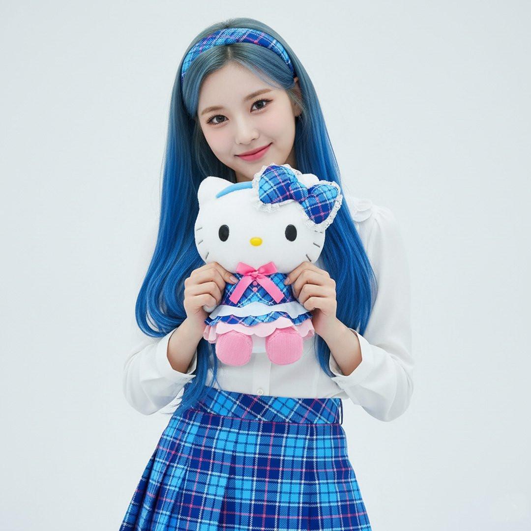 Sanrio Hello Kitty Girls Group 10" Plush