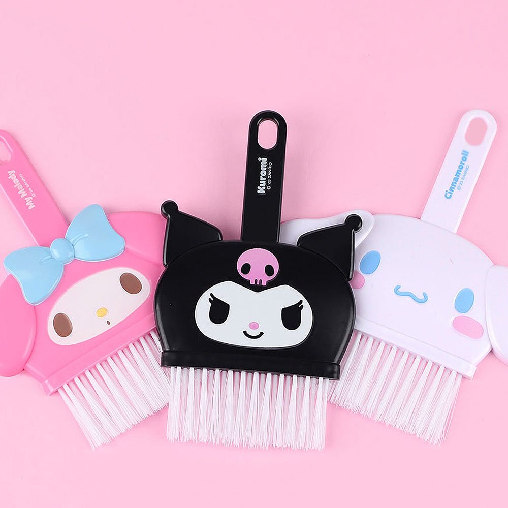 Sanrio Characters Mini Broom and Dustpan Set