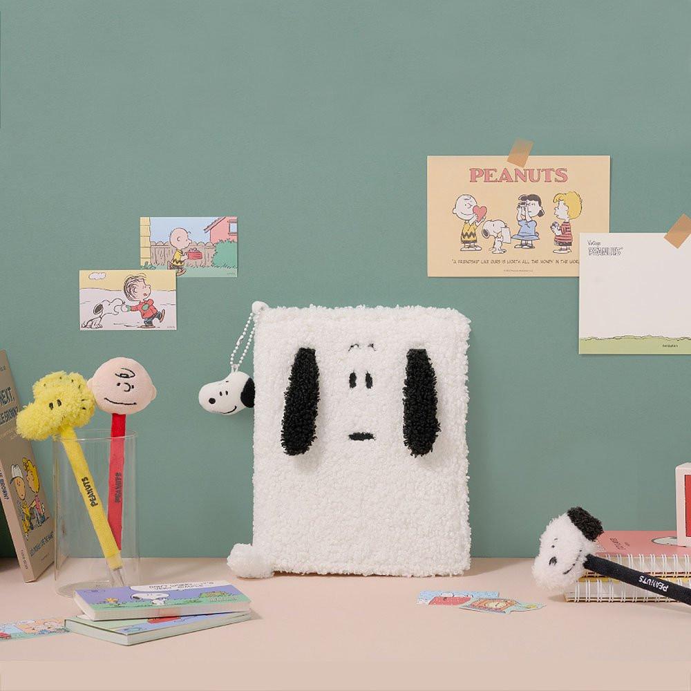 Peanuts Snoopy Bubbly Diary Planner