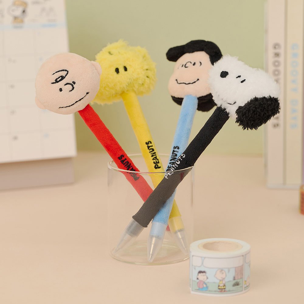 Peanuts Snoopy and Friends Face Plush Pen