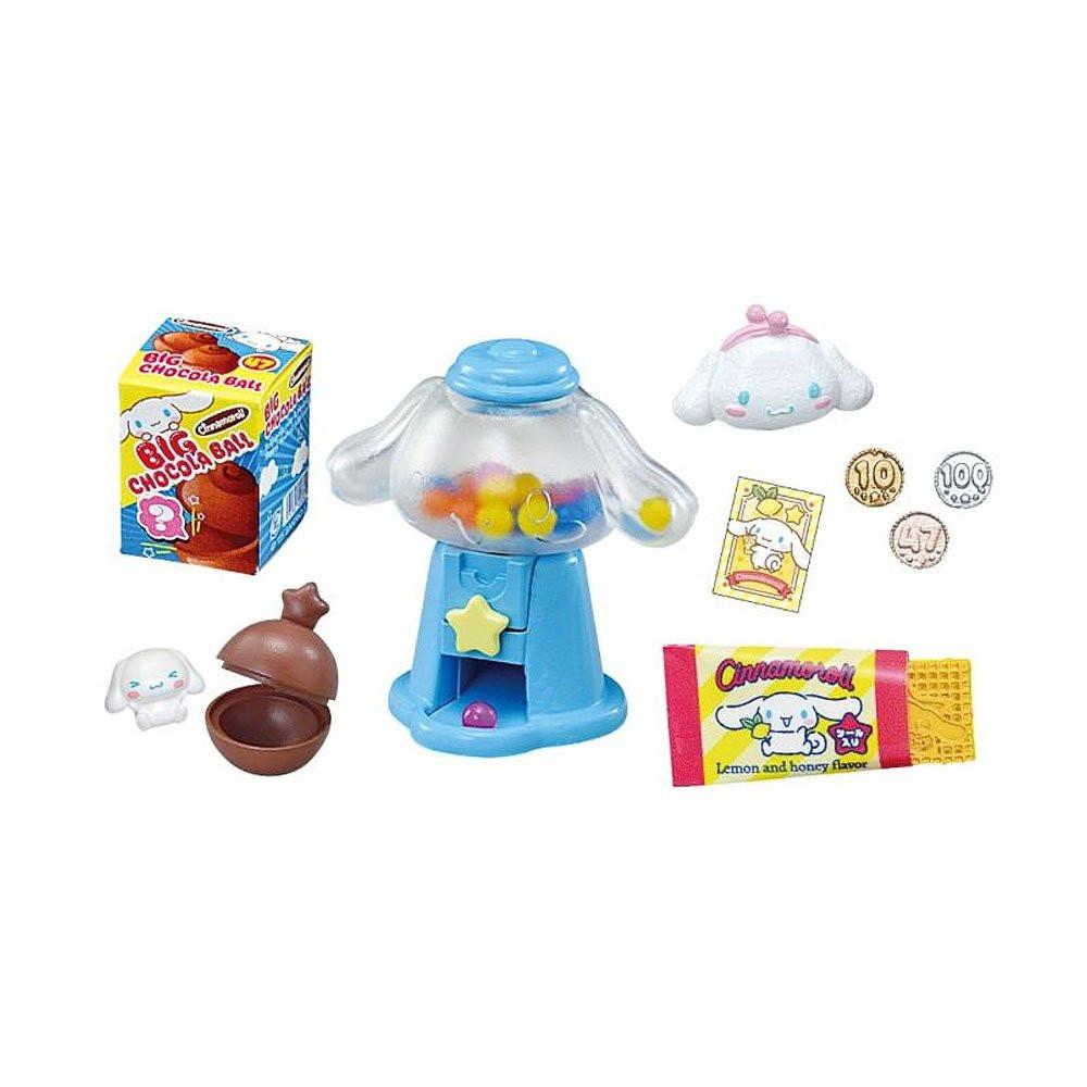 Cinnamoroll figure Toy gumball machine set with accessories on a white background