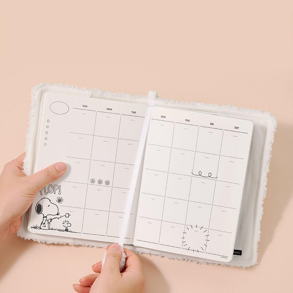 Peanuts Snoopy Bubbly Diary Planner