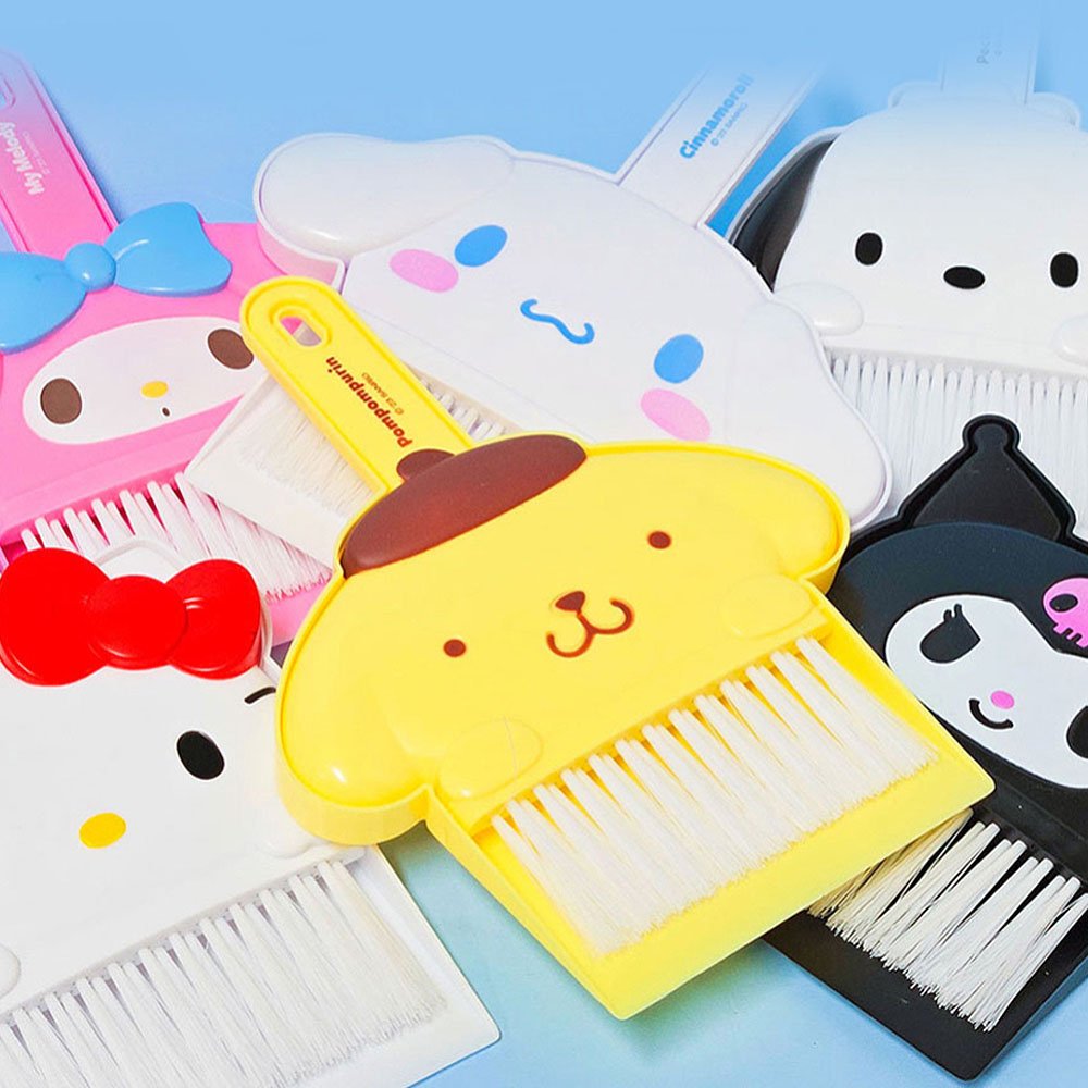 Sanrio Characters Mini Broom and Dustpan Set