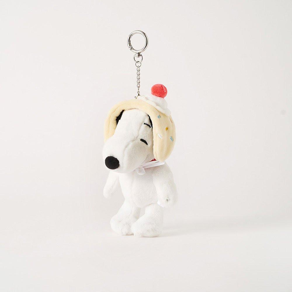 Peanuts Snoopy Vanilla Ice Cream Plush Keychain  Hello Discount Store