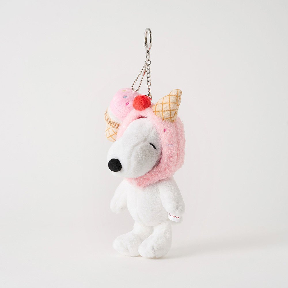 Peanuts Snoopy Strawberry Ice Cream Plush Keychain