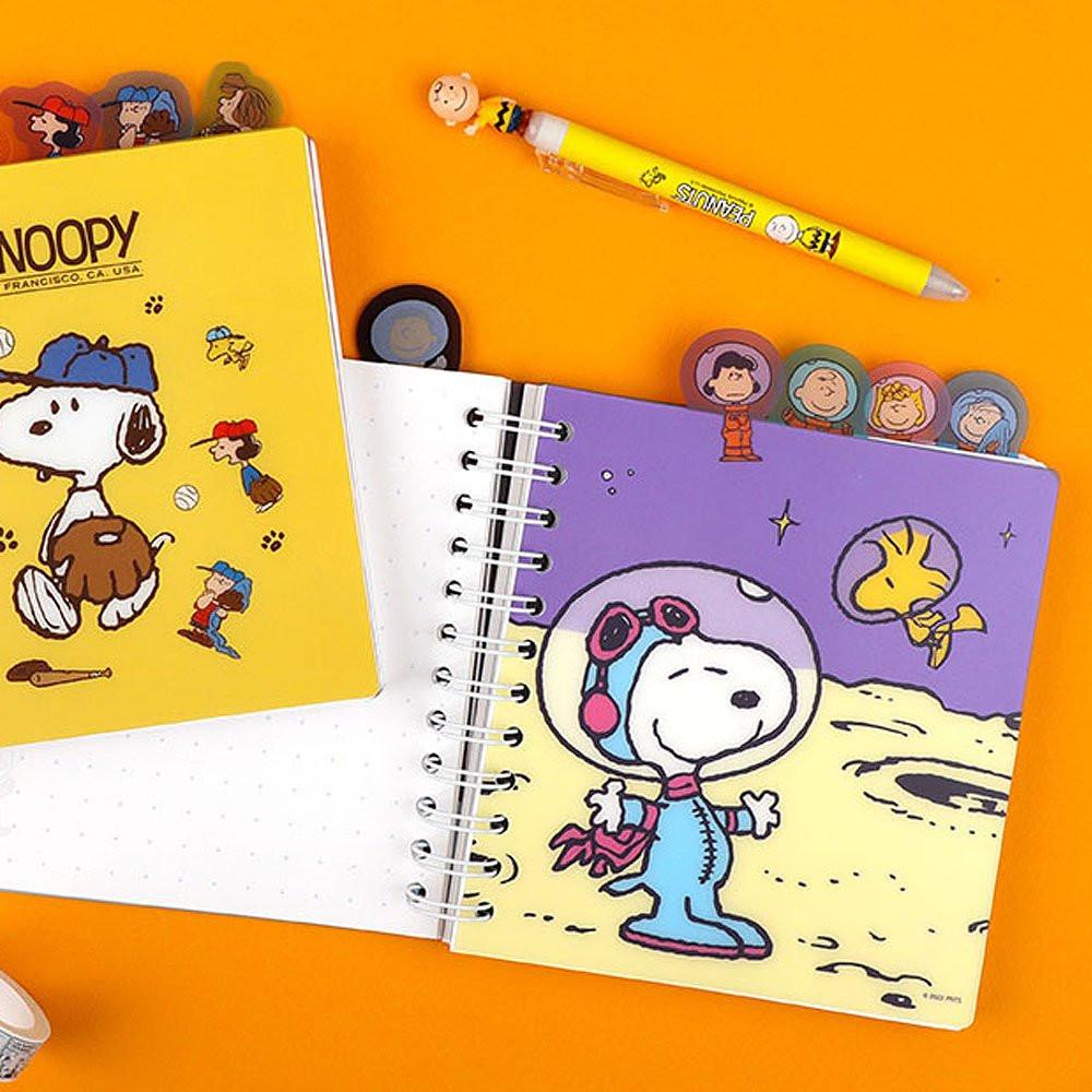 Peanuts Snoopy Space 4-Tab Index Notebook