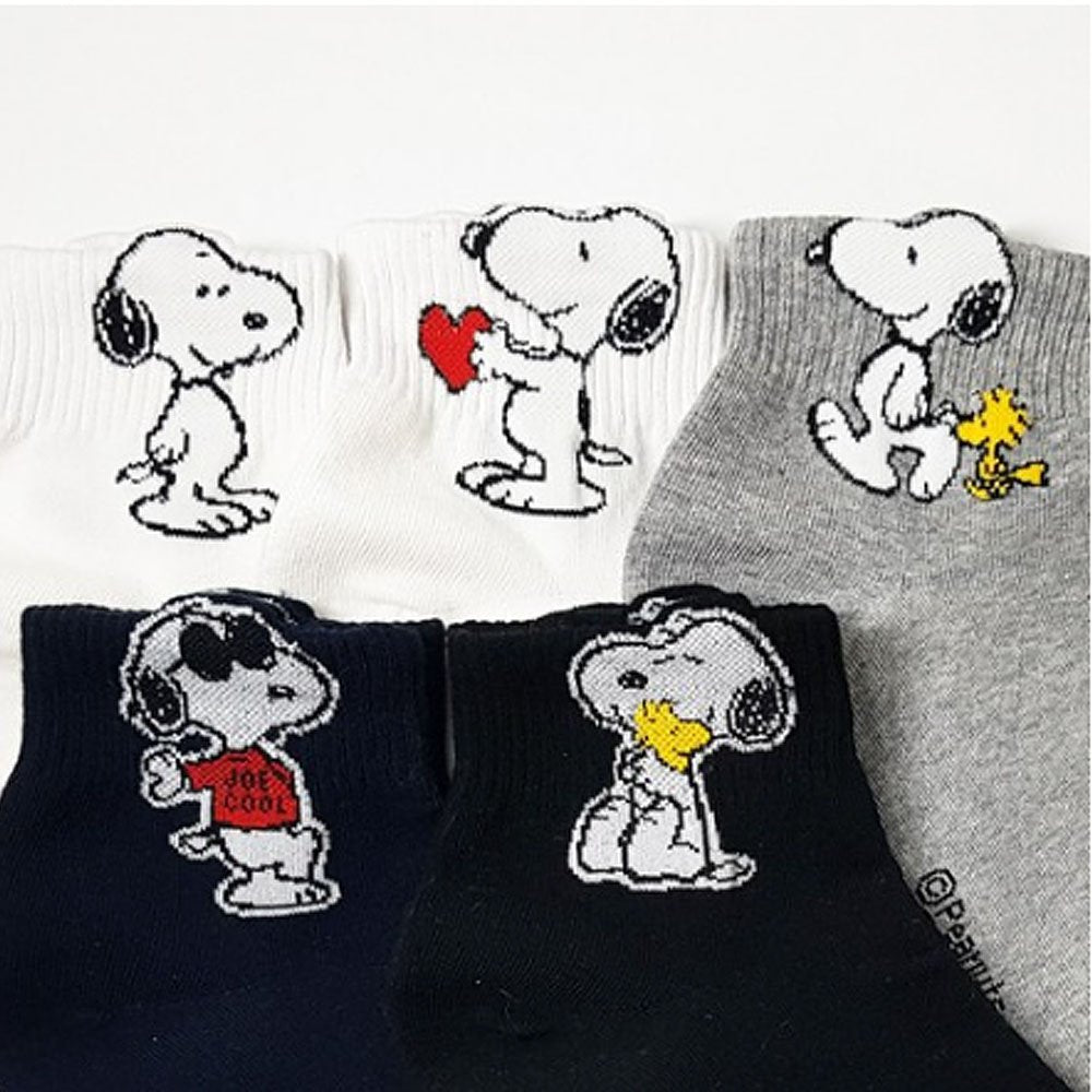 Peanuts Snoopy Cute Crew Socks