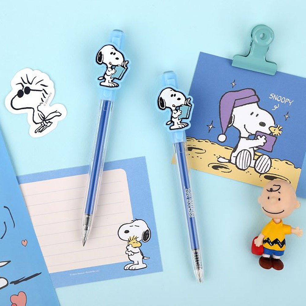 Peanuts Snoopy and Charlie Pen