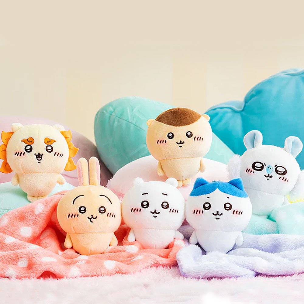Chiikawa Hachiware Petit Mini Mascot Keychain Plush