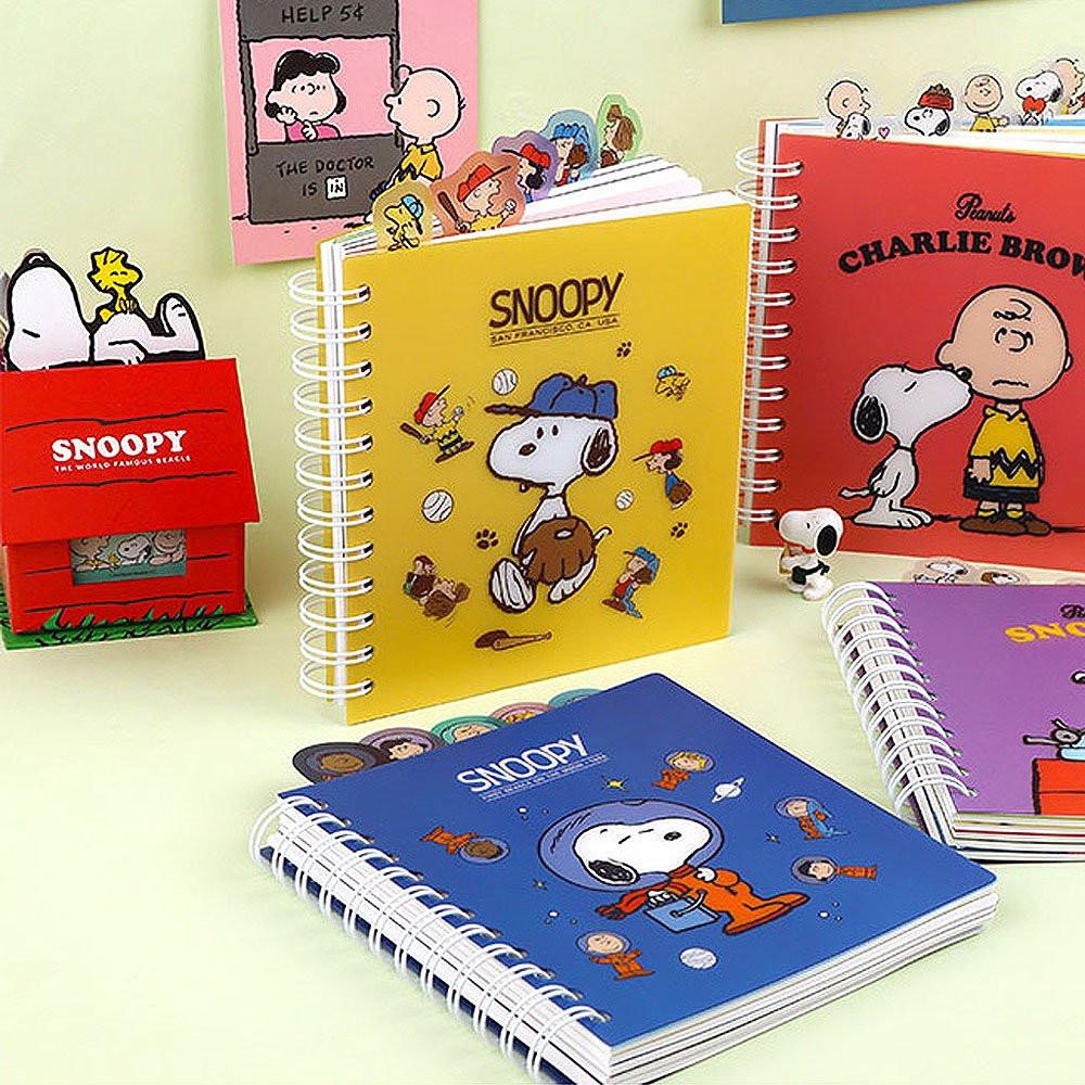 Peanuts Snoopy Space 4-Tab Index Notebook