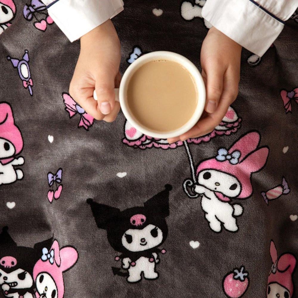 Sanrio Characters Snap Button Warm Throw Blanket