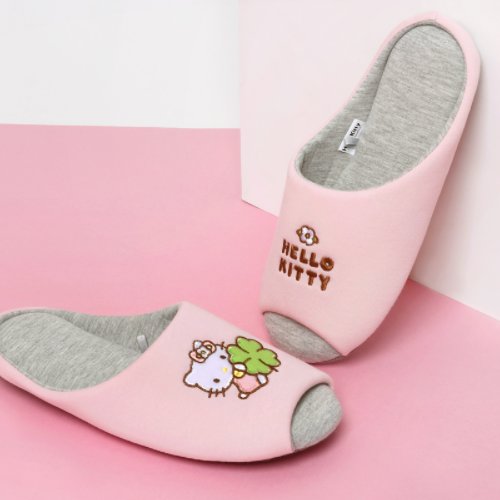 Hello Kitty Non Slip Indoor Slippers (One Size) : Clover