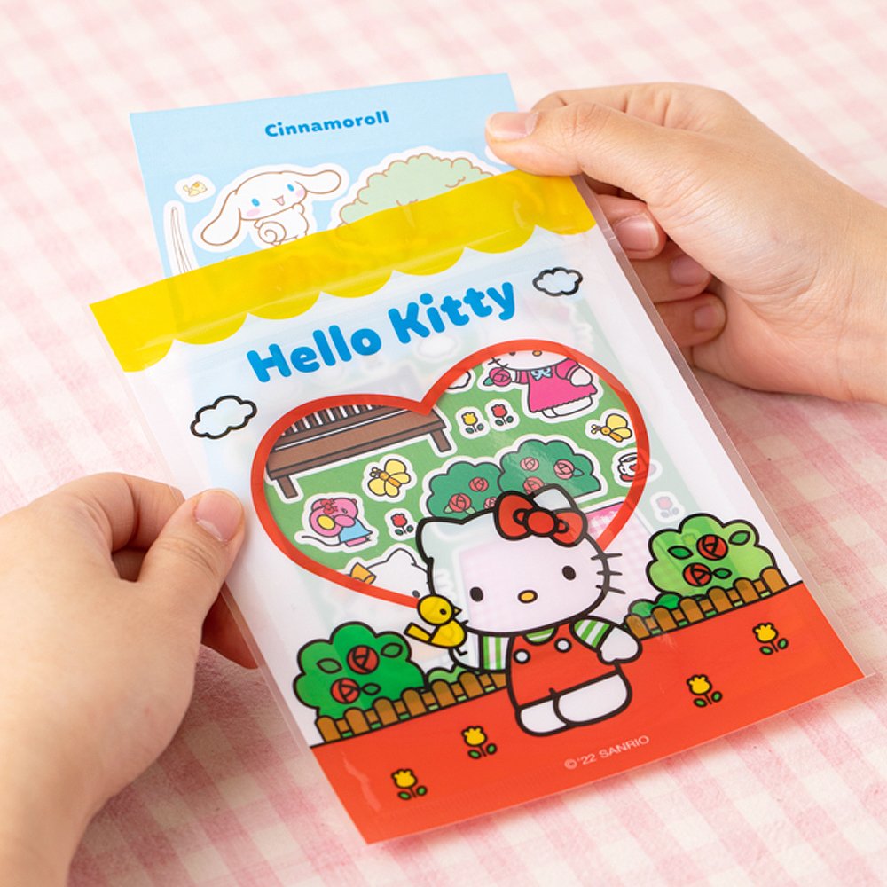 Sanrio Characters Zipper Bag Set