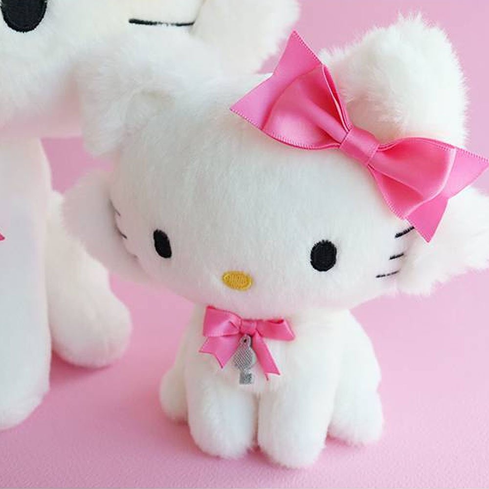 Sanrio Charmmy Kitty Clip-On Plush