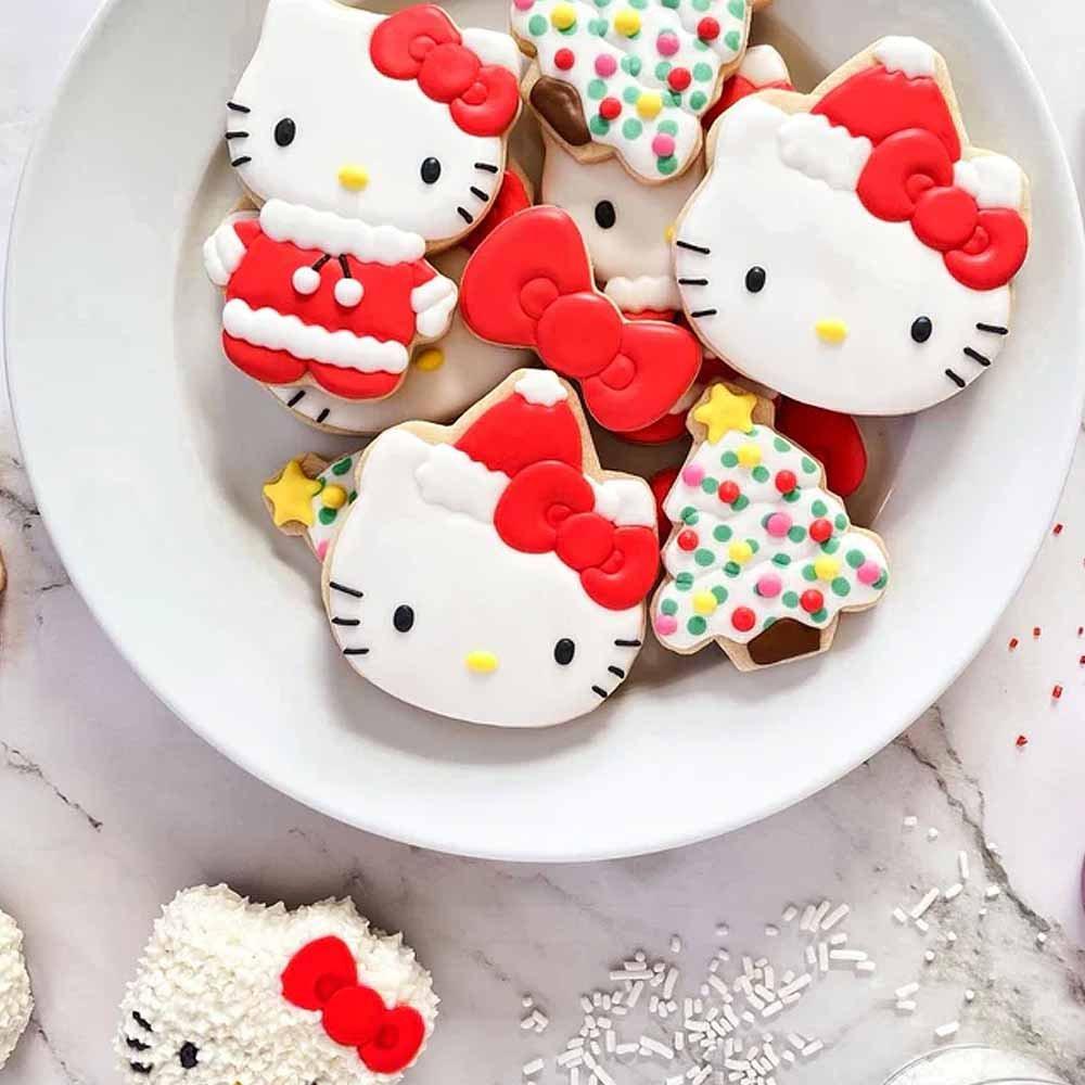 Sanrio Hello Kitty Holiday Baking Christmas Party Set