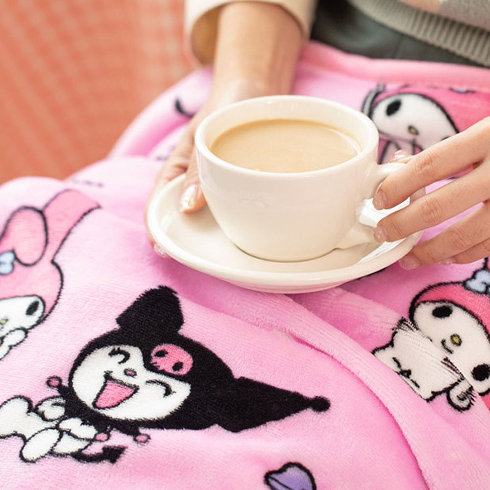 Sanrio Characters Snap Button Warm Throw Blanket