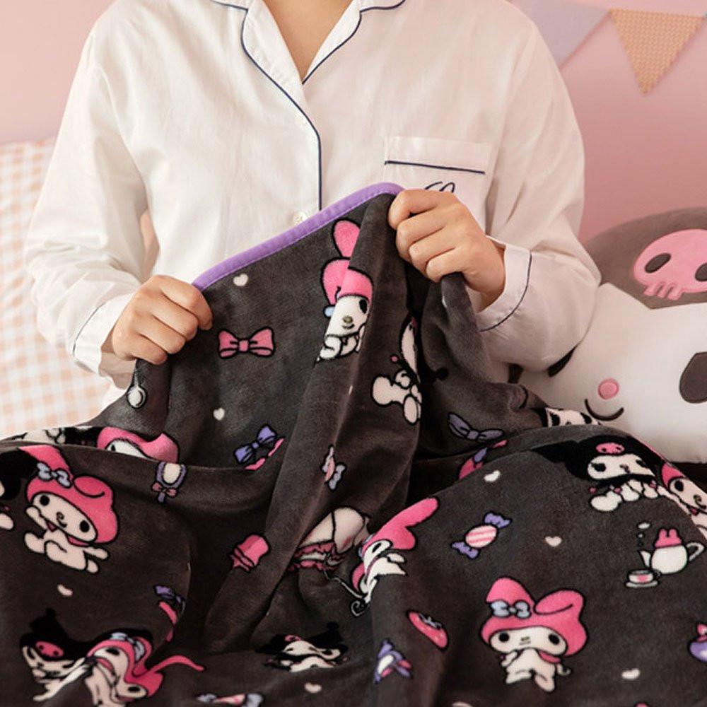 Sanrio Characters Snap Button Warm Throw Blanket