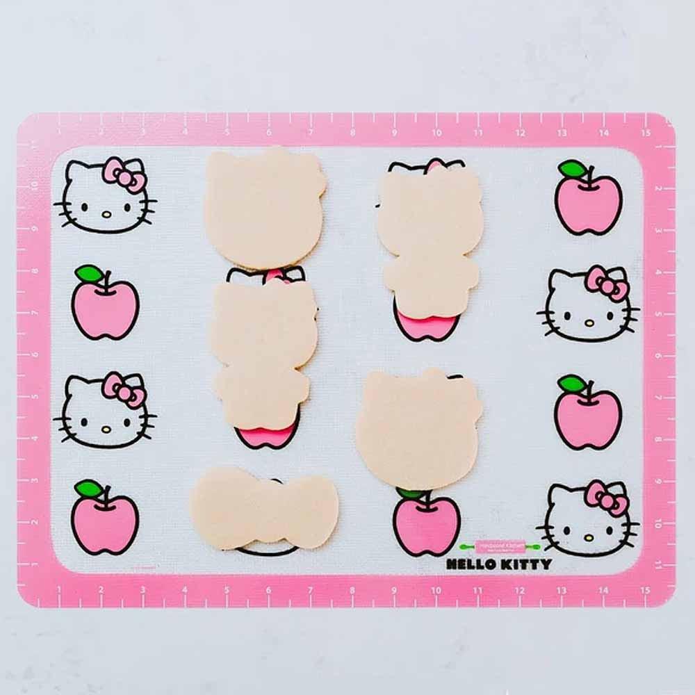Sanrio Hello Kitty Cookie Backing Set