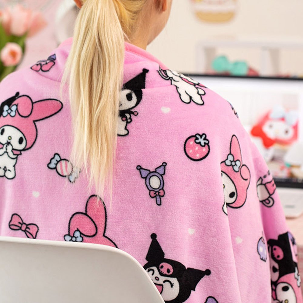 Sanrio Characters Snap Button Warm Throw Blanket