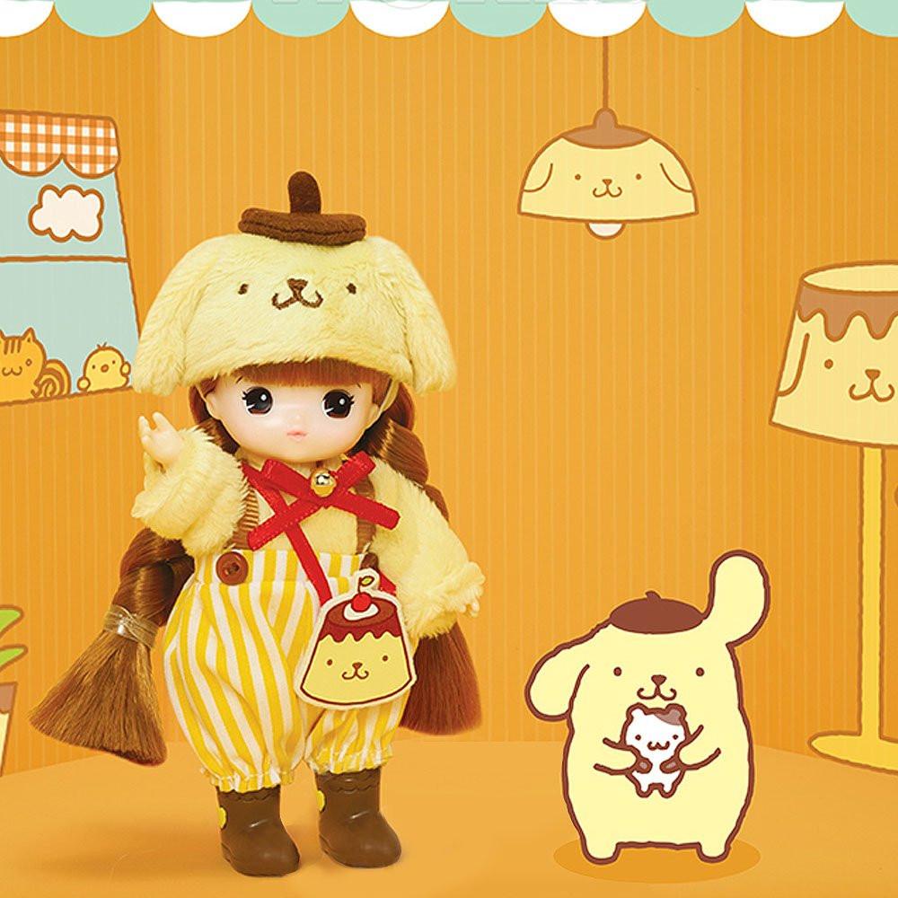 Officially licensed Sanrio and Little Mimi Collaboration Doll Collection featuring Pompompurin doll featuring a mini doll with curly brown hair wearing a fuzzy yellow Pompompurin plush hat with a brown beret, a yellow and white striped suspender romper over a soft cream top with a red ribbon collar, brown boots, and a pudding shaped crossbody bag, ideal for adult kidult collectors and doll enthusiasts as a nostalgic rare collectible display piece.