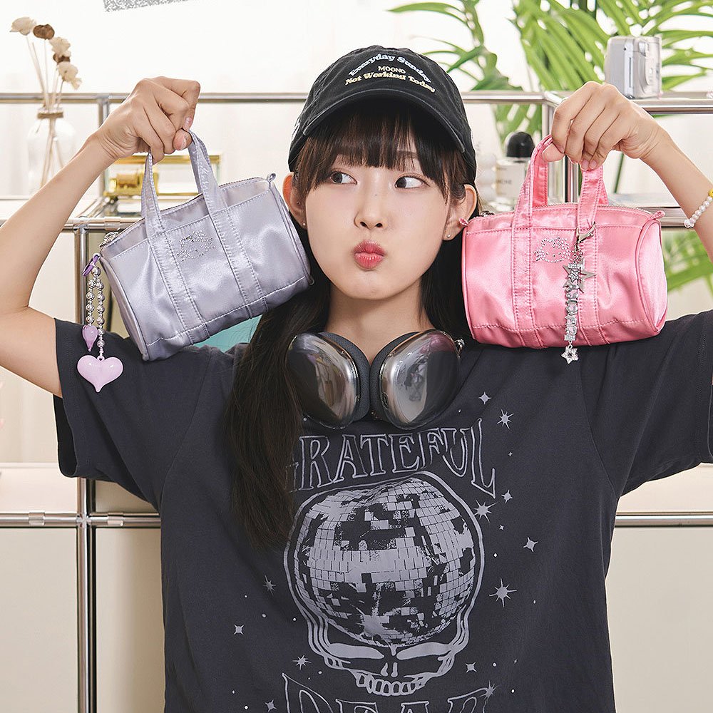 Sanrio Hello Kitty Rhinestone Mini Boston bag with Chain