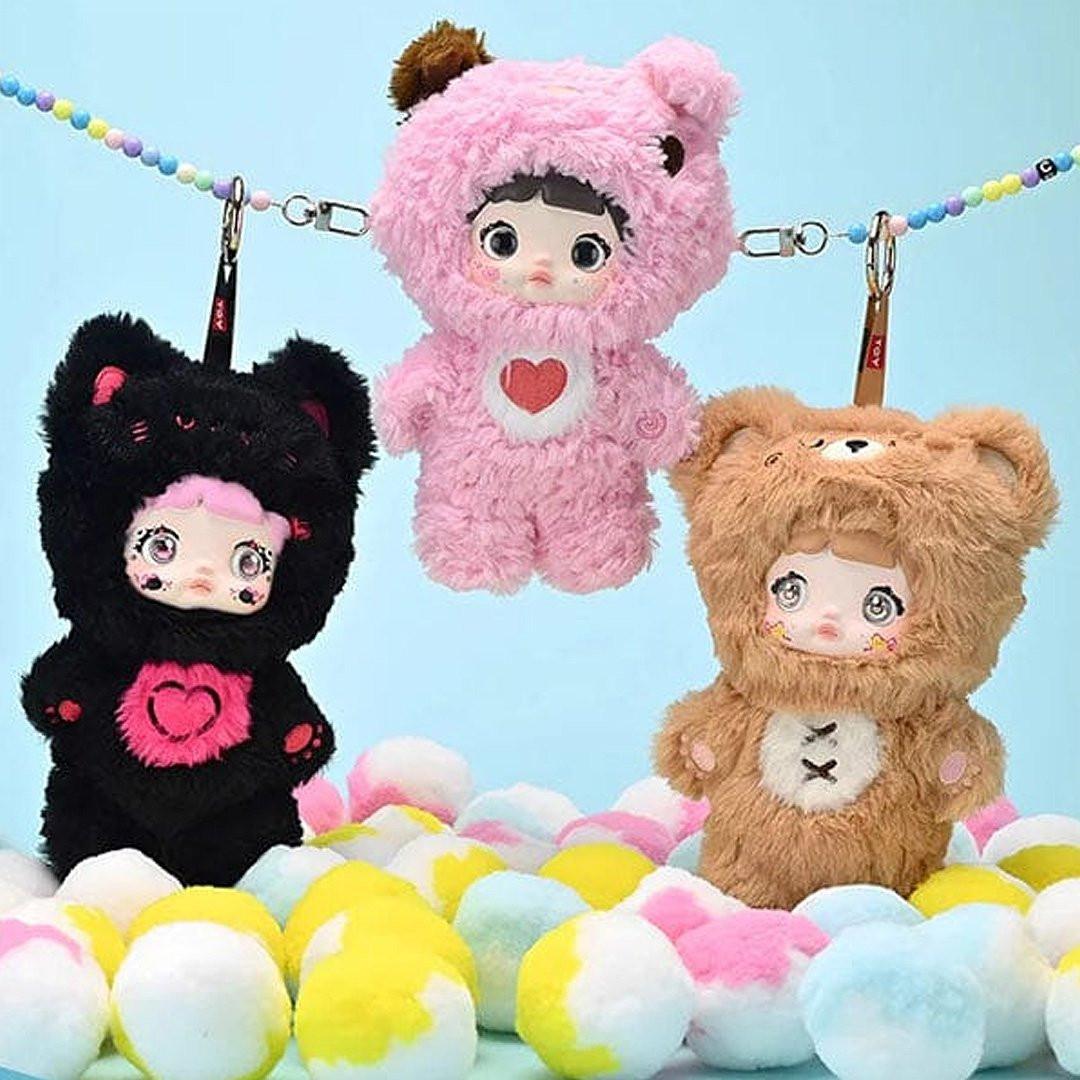 Shopular Nommi Caja Sorpresa Abierta Muñeca de Peluche Nommi Amor Interminable Serie Confirmada Muñeco de Encanto de Peluche Kawaii Lindo Regalo de Coleccionista de Navidad Cumpleaños (Gato Negro Shopular Nommi Caja Sorpresa Abierta Muñeca de Peluche Nommi Amor Interminable Serie Confirmada Muñeco de Encanto de Peluche Kawaii Lindo Regalo de Coleccionista de Navidad Cumpleaños (Gato Negro
