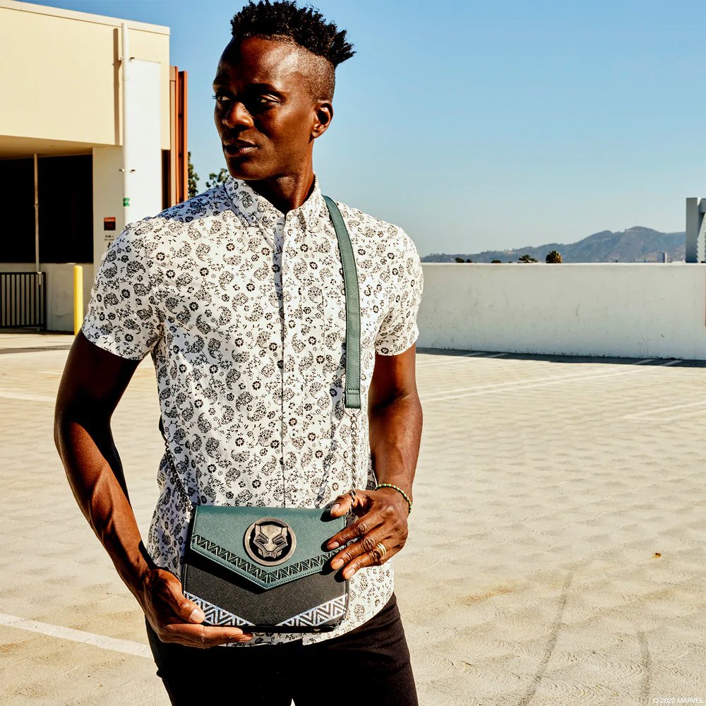 Loungefly x Black Planther Crossbody Bag : Wakanda Forever
